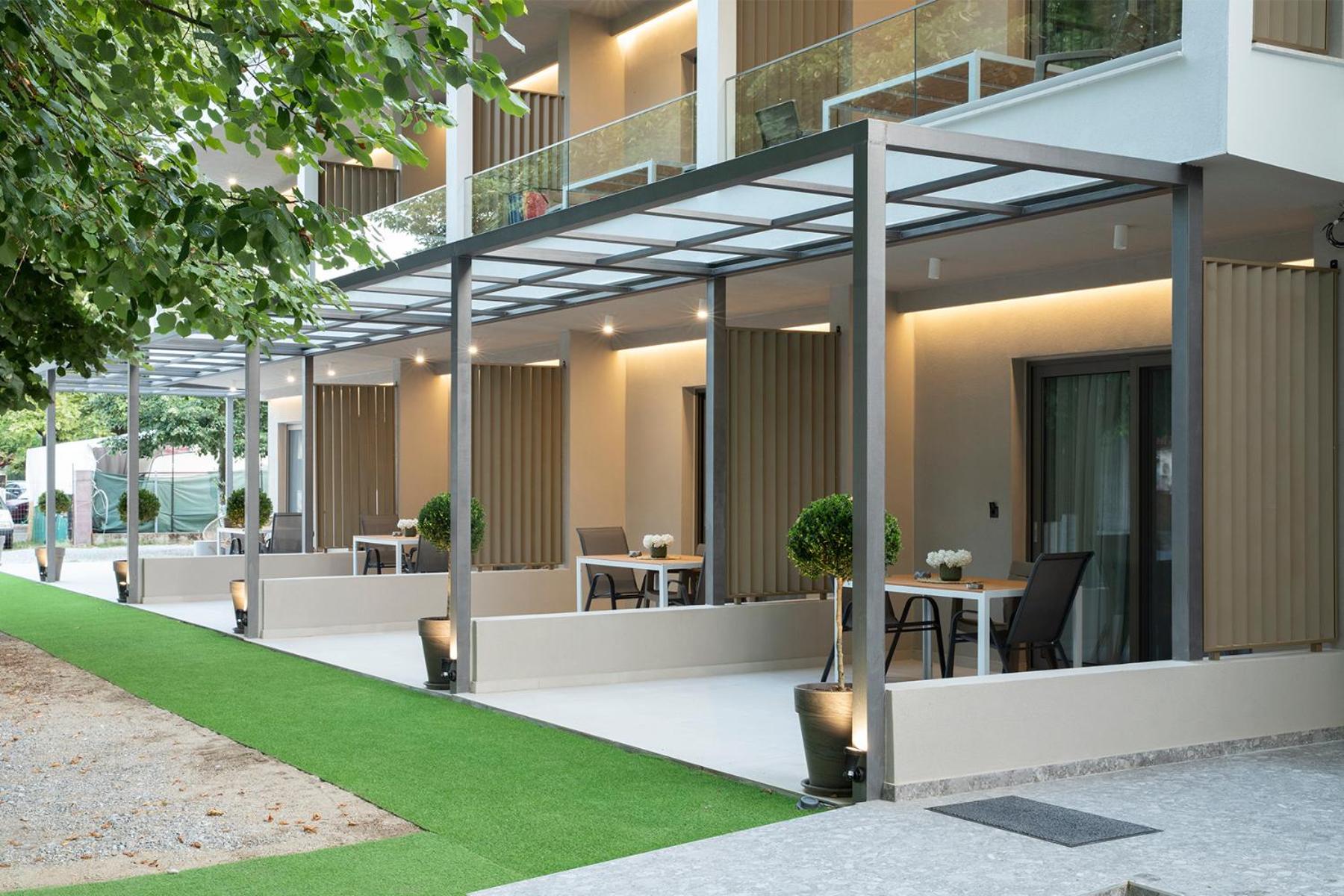 Olympus Suites Paralía Panteleímonos Eksteriør bilde